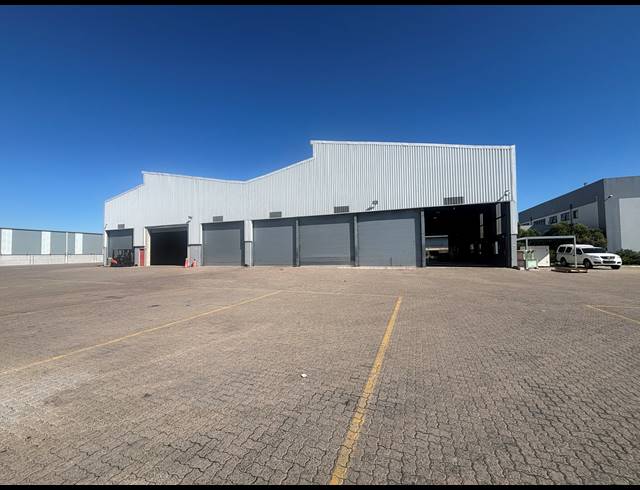 2,350M² WAREHOUSE TO LET IN BLACKHEATH INDUSTRIAL